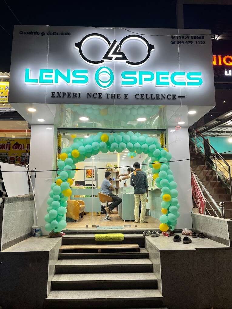 Lens O Specs