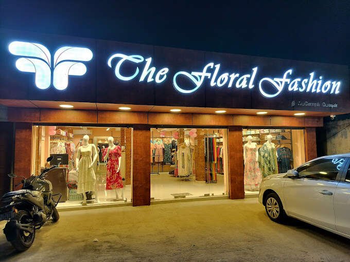 THE FLORAL FASHION