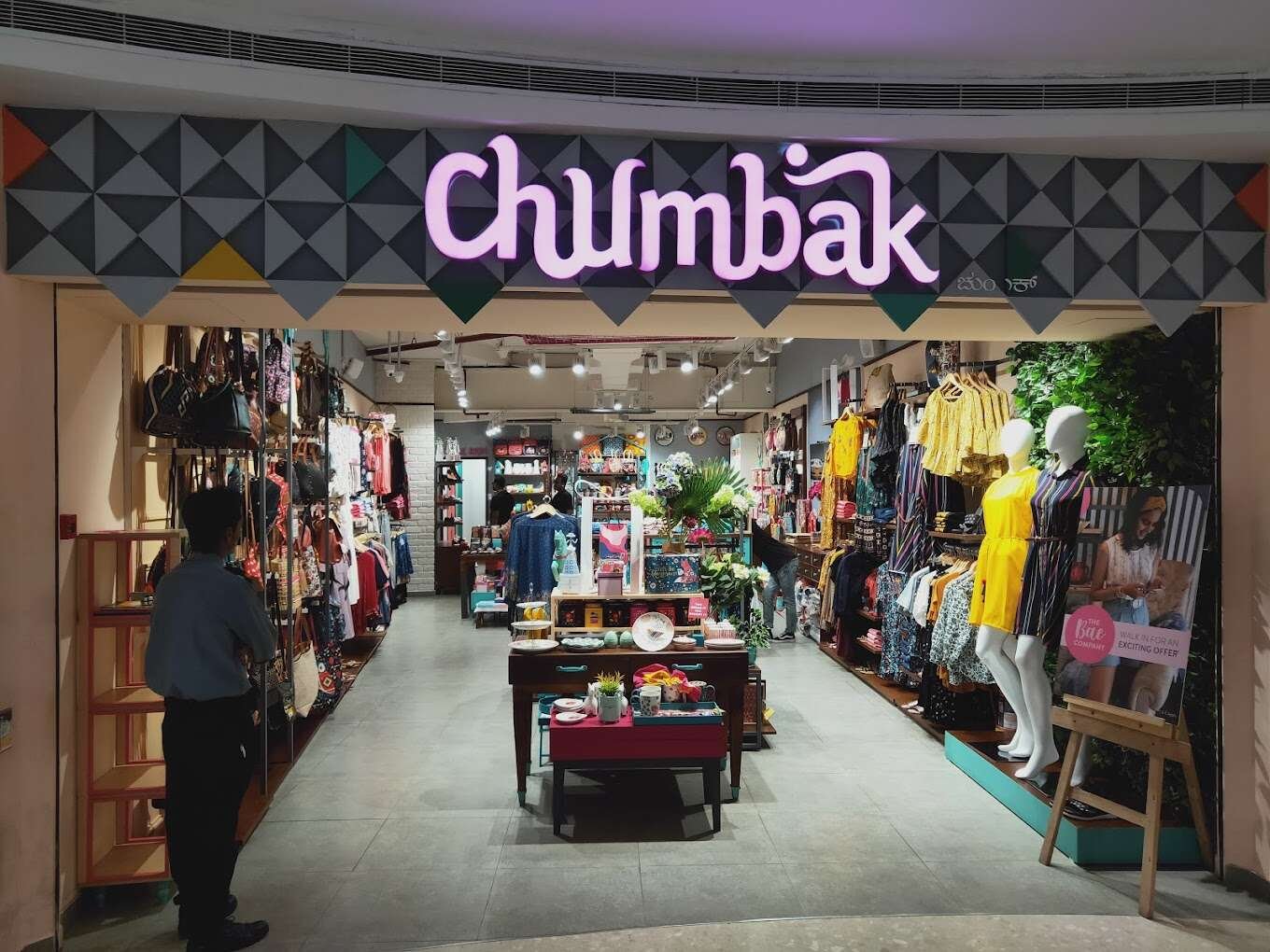 Chumbak