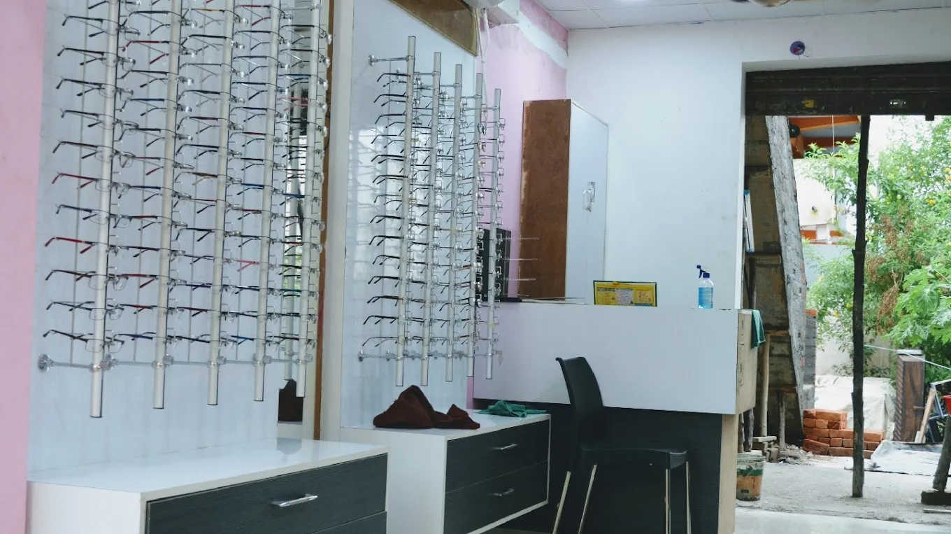 Venus Opticals And Eye Clinic