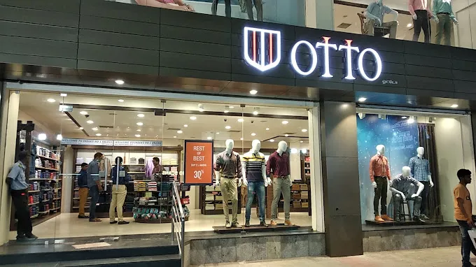 OTTO men's clothing store in ECR