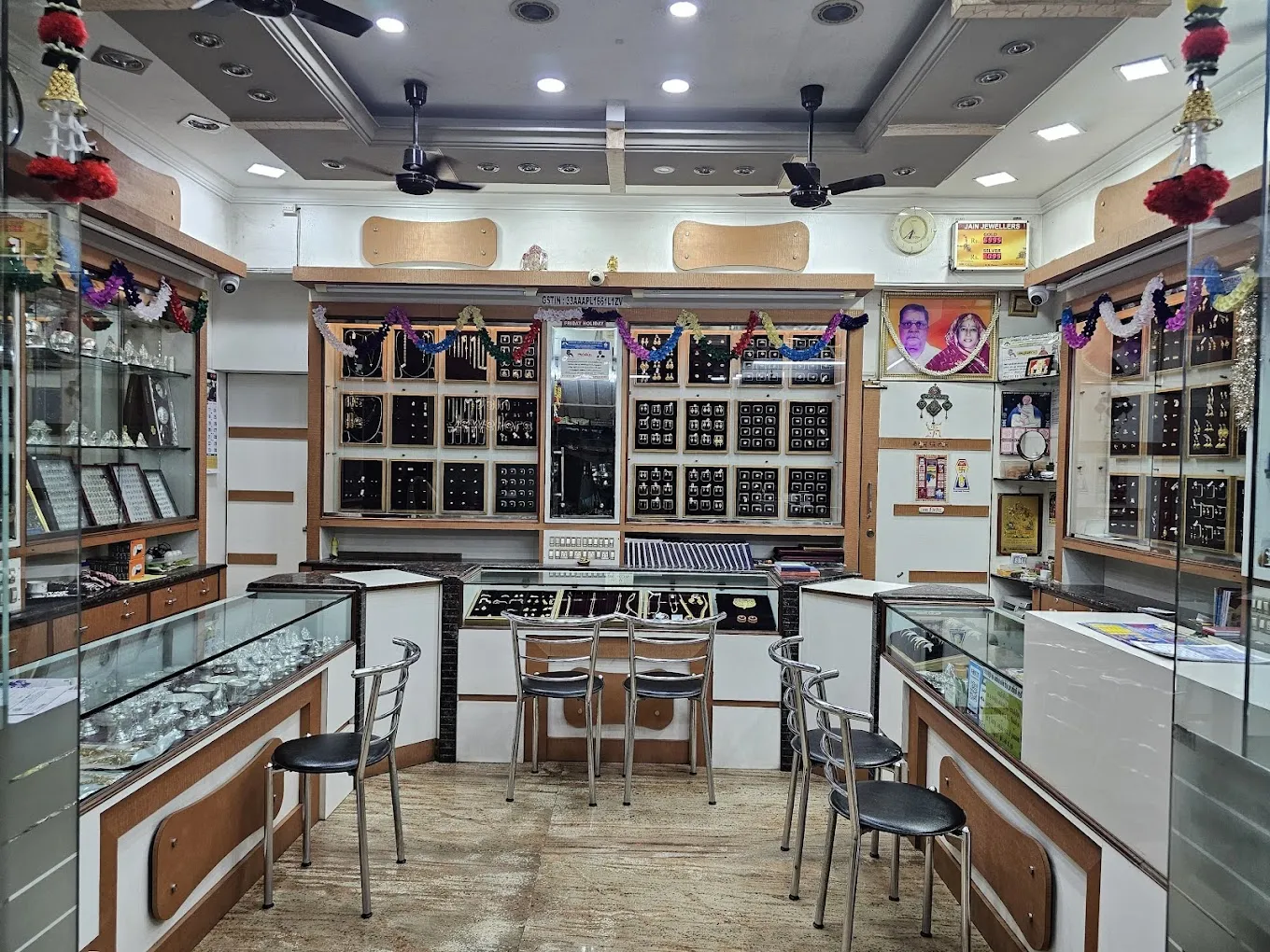 store_image