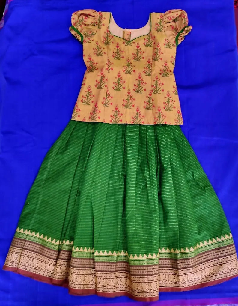 SAMRIDDHI DESIGNER BOUTIQUE