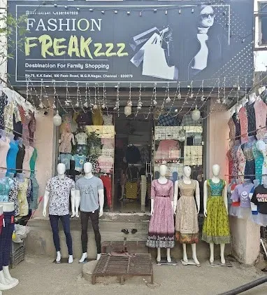 FASHION FREAKZZZ