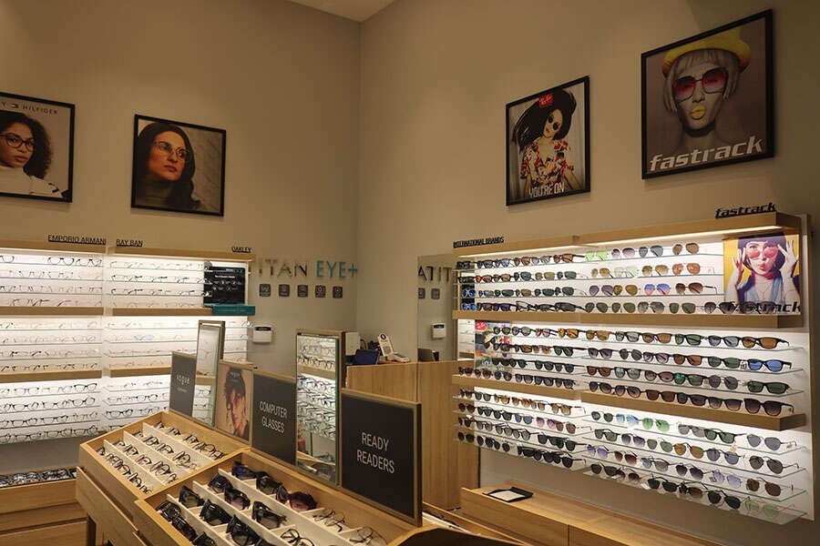Titan eye plus