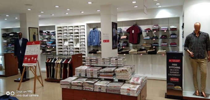 The Raymond Shop