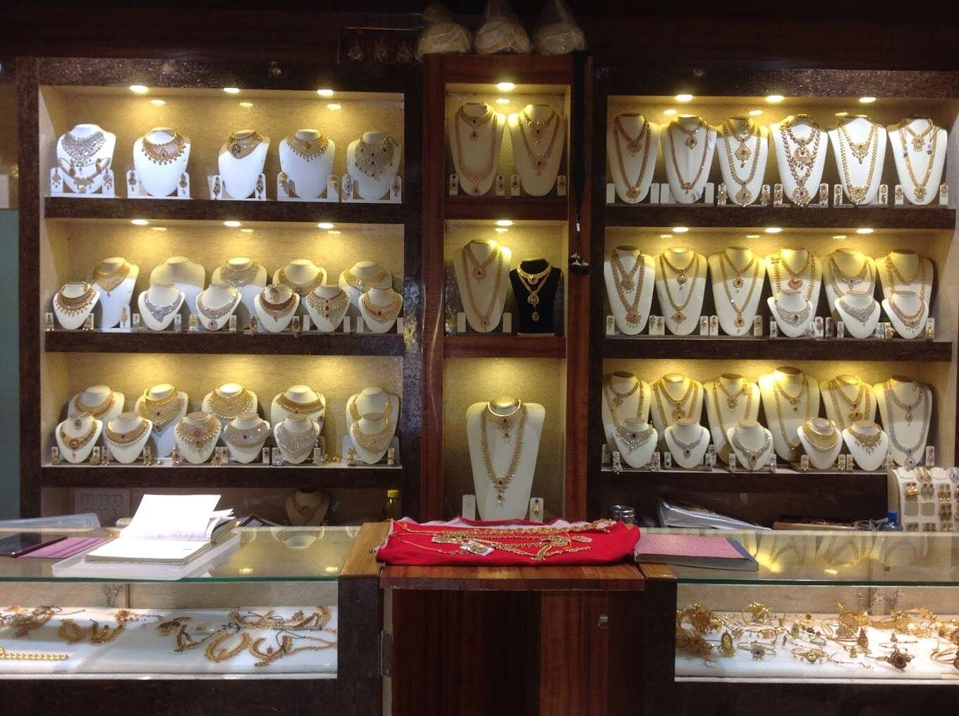 Sagunthala Jewellers	 