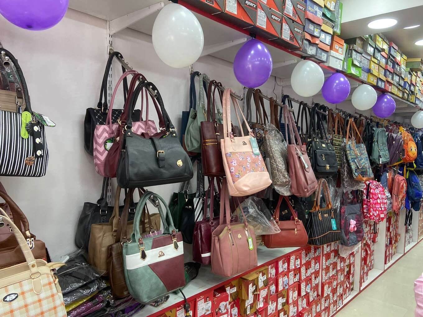PARVEEN BAGS & FOOTWEARS