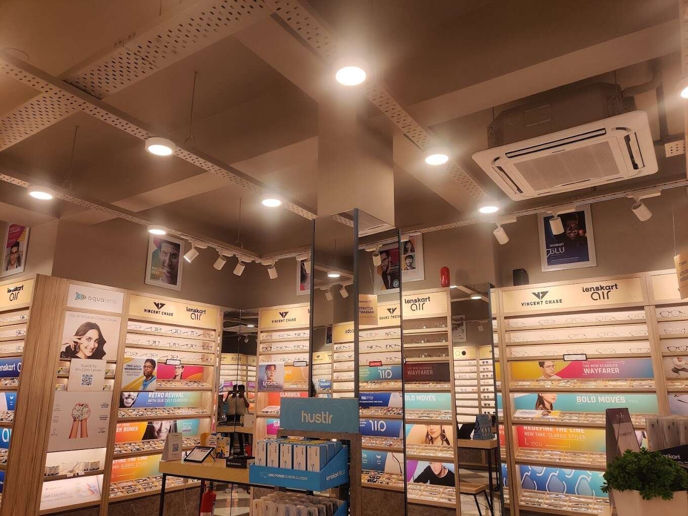 Lenskart.com at Avadi