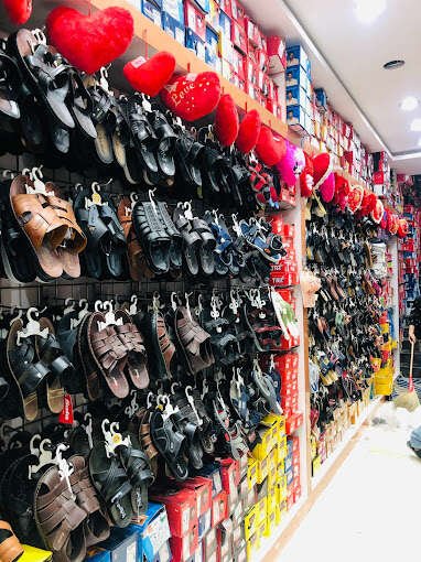 S A Footwear