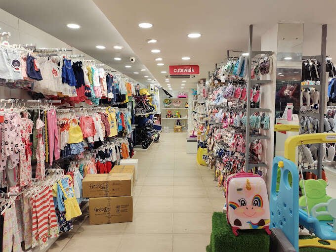 Babyhug Store 