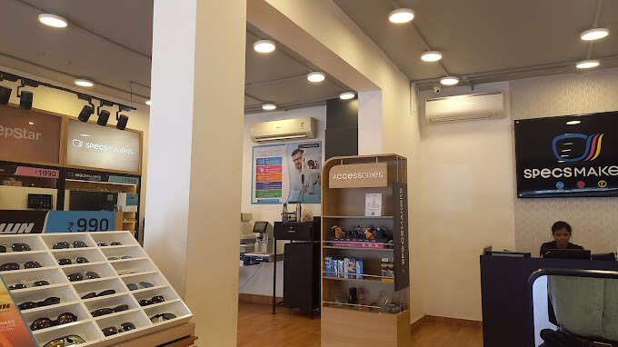 Specsmakers - Gandhi Nagar