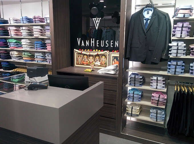 Vanheusen Factory Outlet