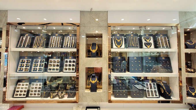NARESH JEWELLERS