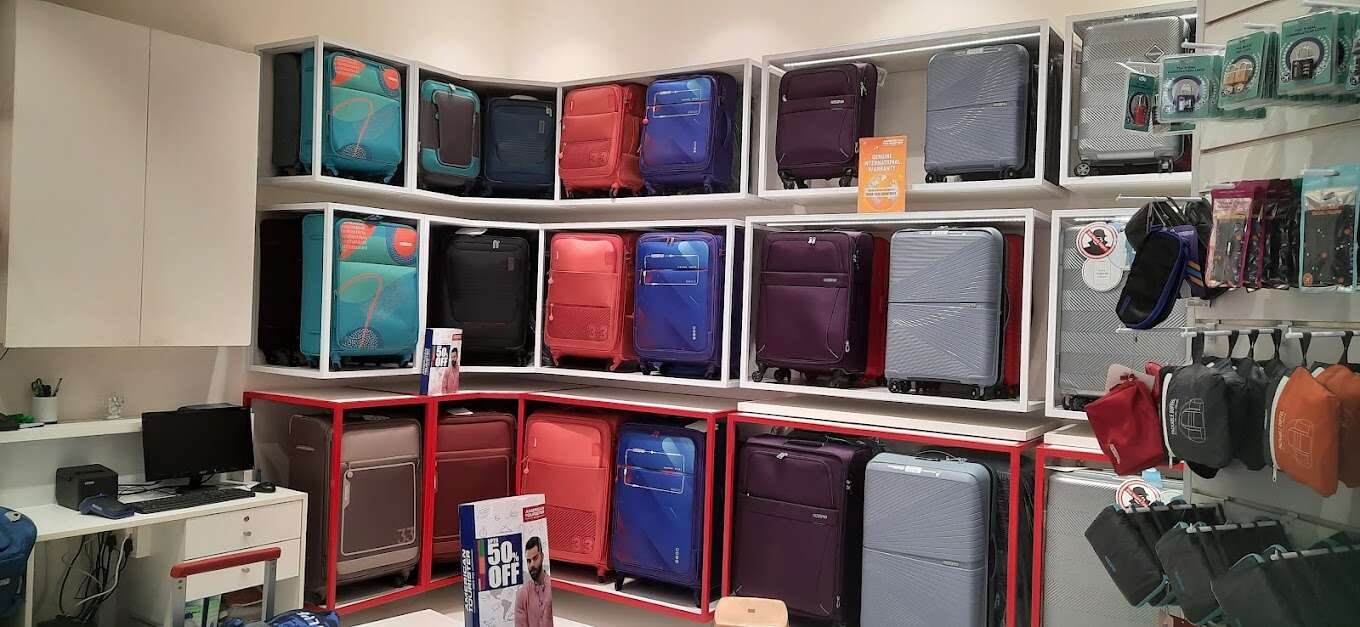 American Tourister