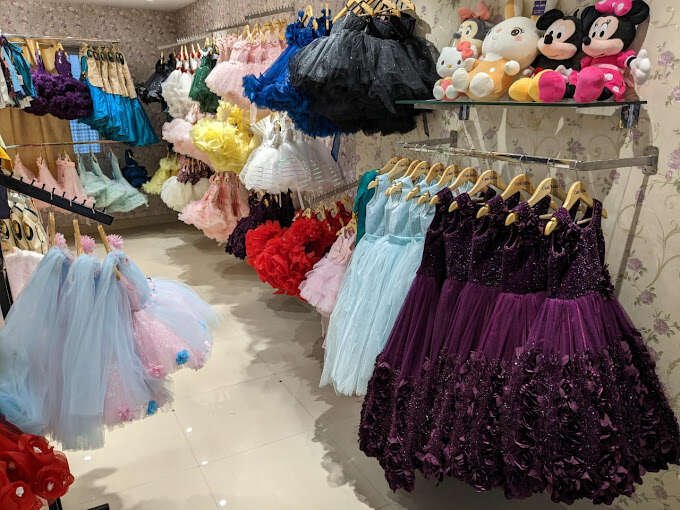 Cute Silks Kids Partywear