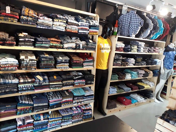 Jax Beacon Men's clothing store