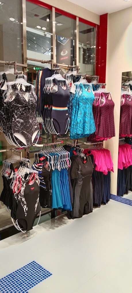 Speedo