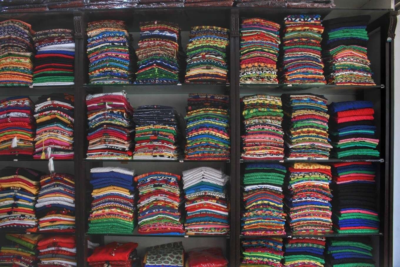  Ethnic Collections