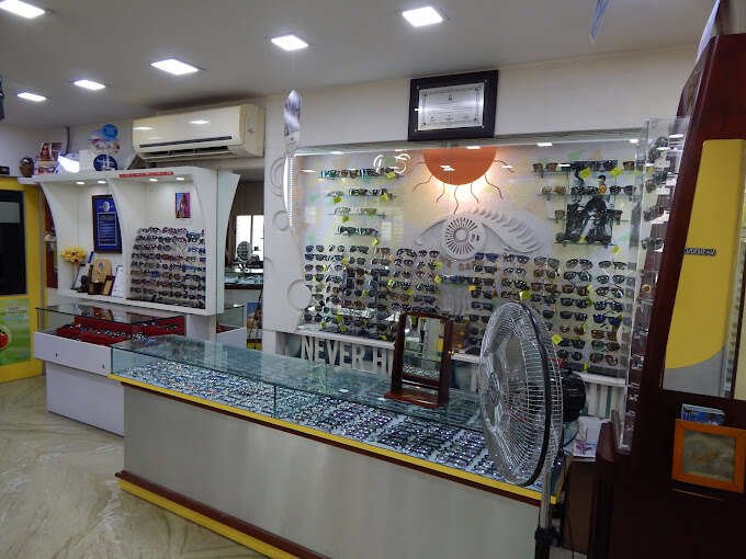  Cauvery Opticians & Opticians 
