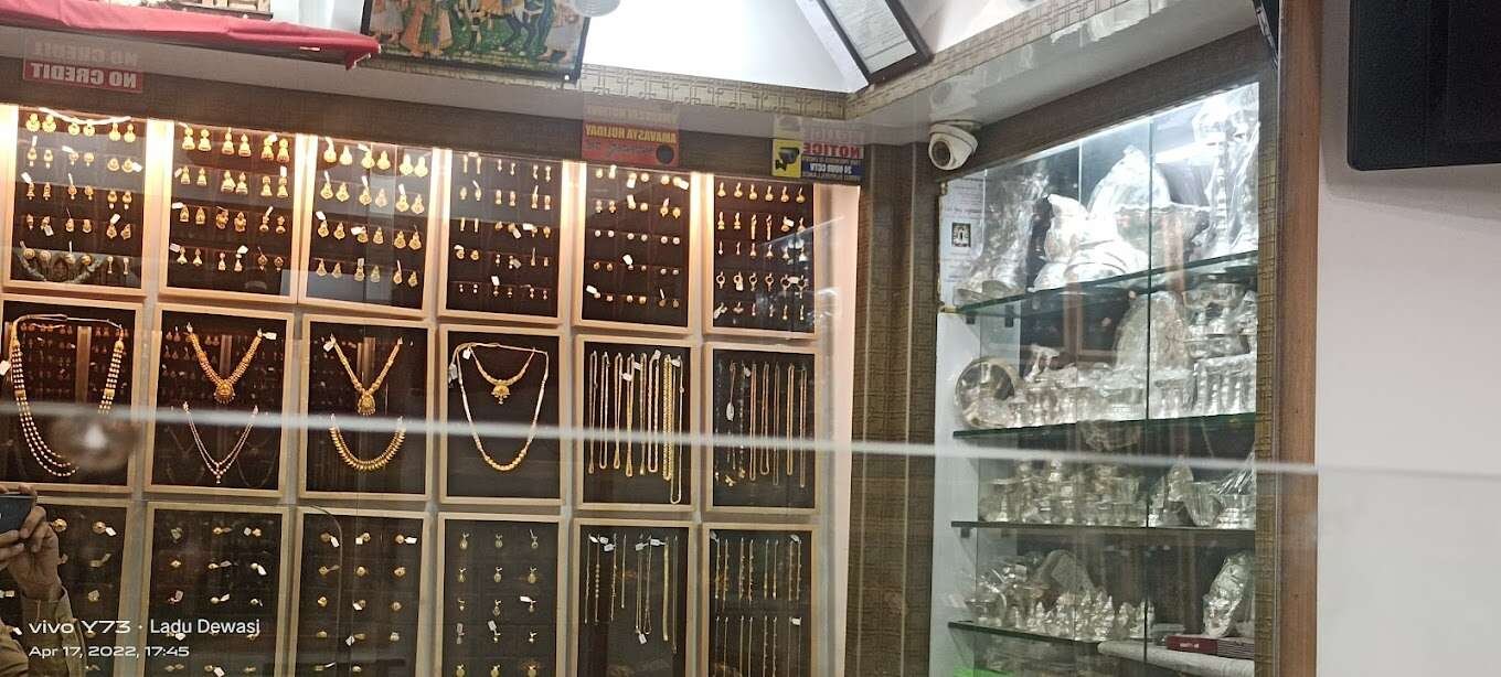 Santhosh Jewellers