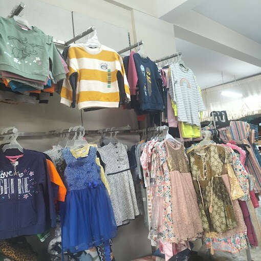 New Look Kids,Ladies & Men's Wear