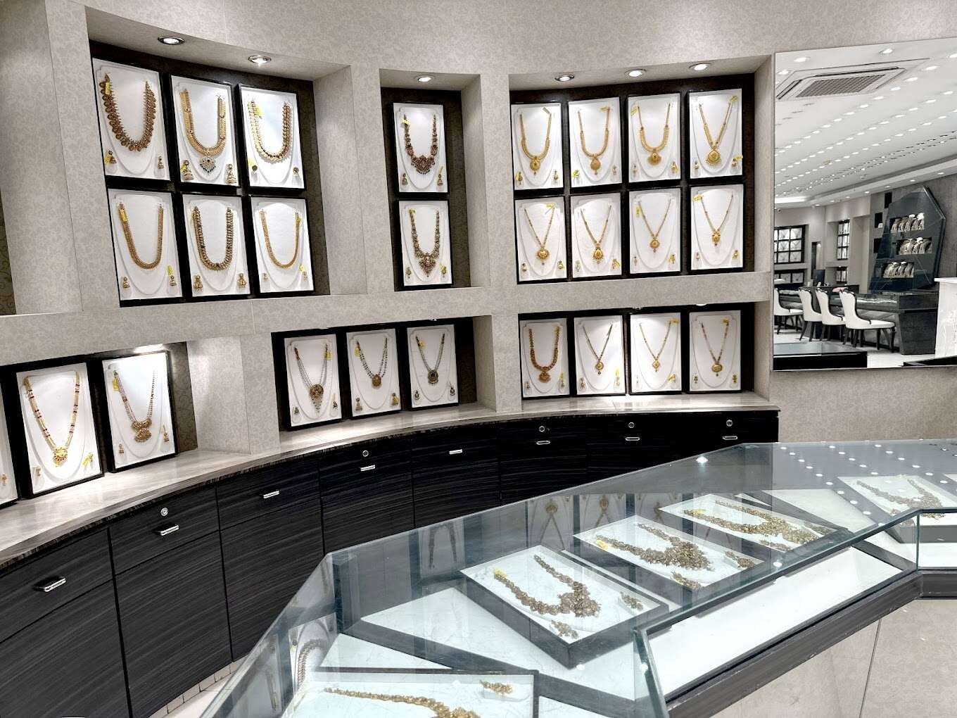  B.B.Jewellers