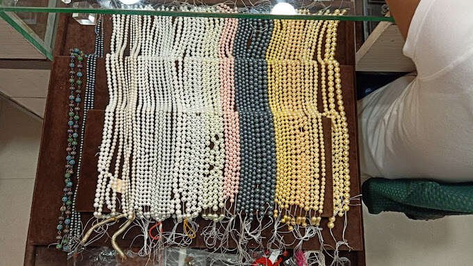 Shanthi Gems