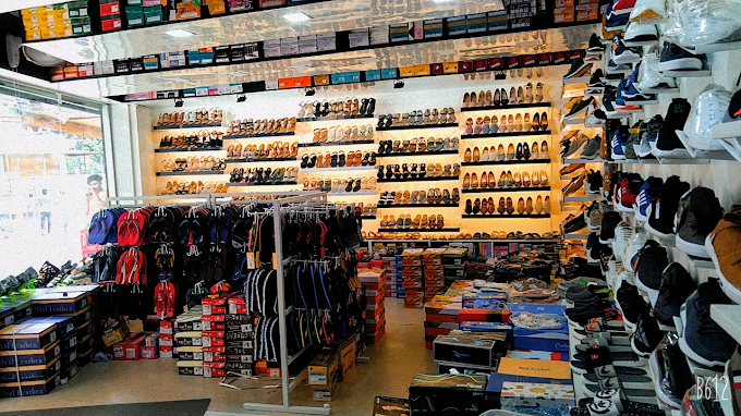 SAAJ SHOES LAND