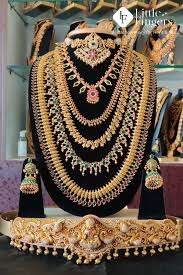 Lalitha Gold Covering