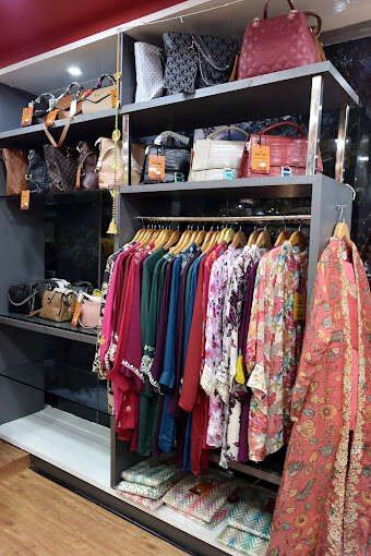 Suvastra Boutique