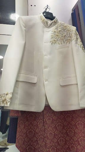 New crown fashion point