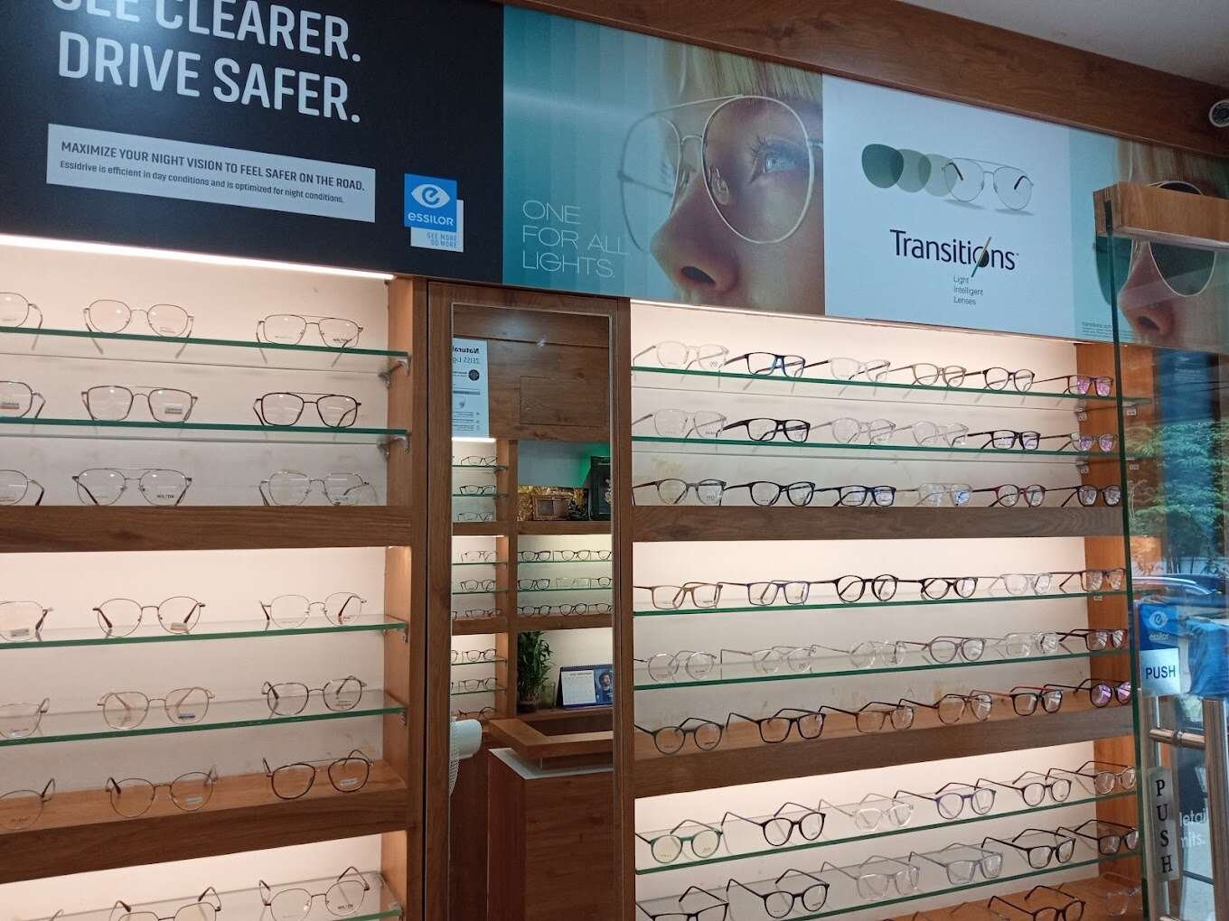 Vision eye care opticals