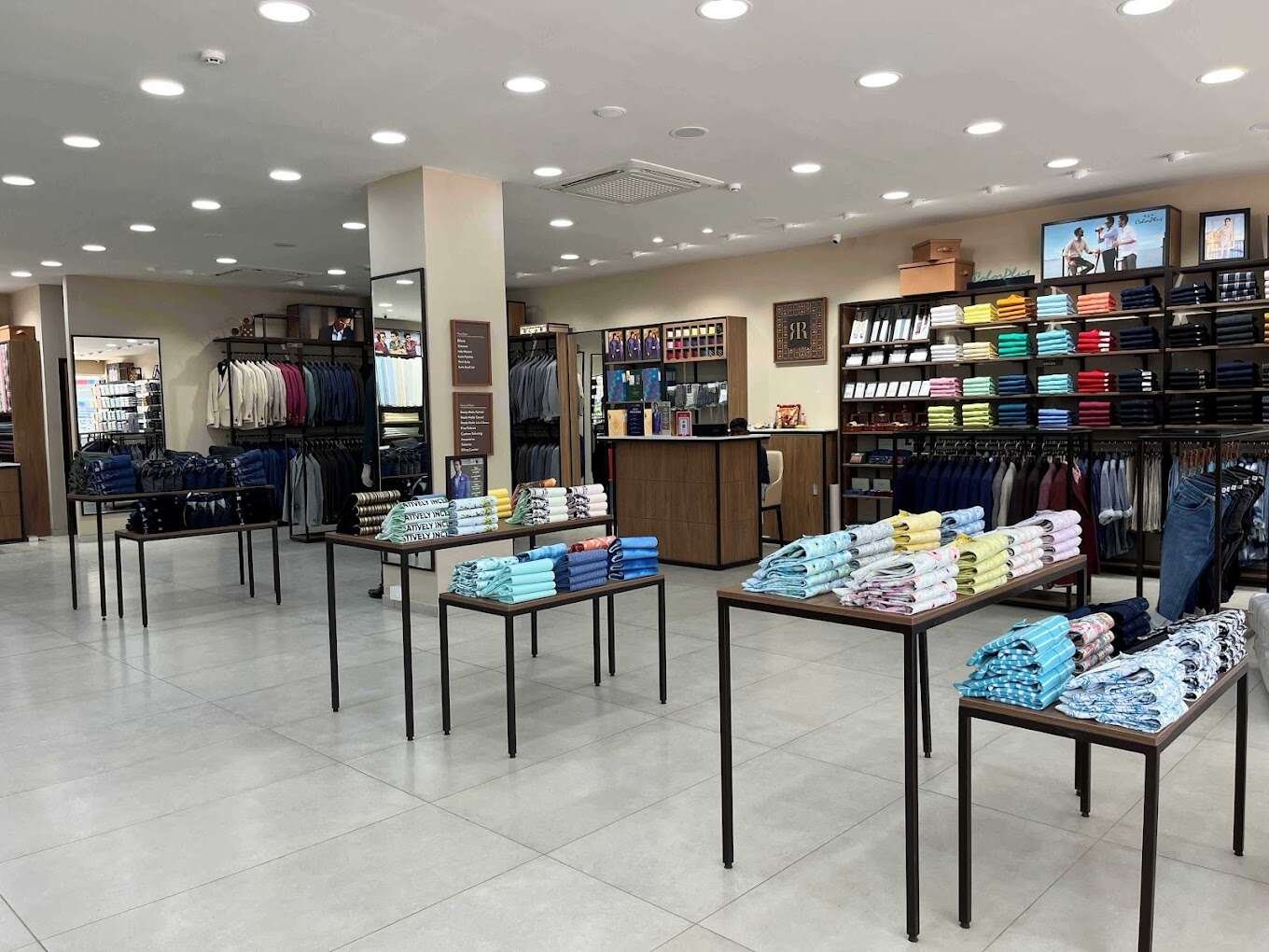 The Raymond shop