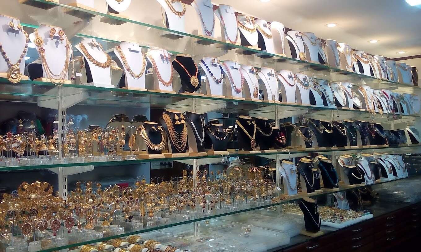Sekar Emporium