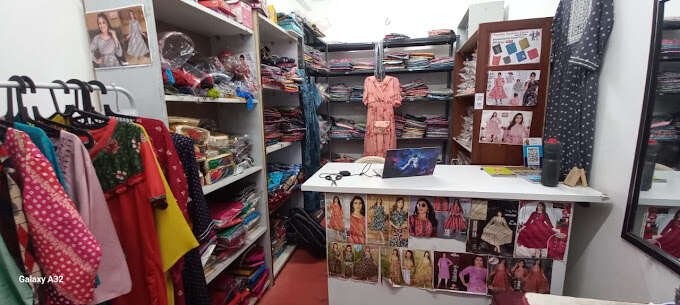 KEERTHI FASHION STORE