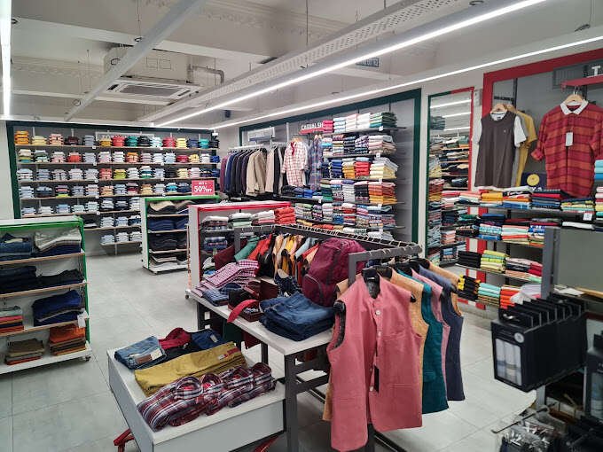 Europa Peter England Outlet - Ambattur