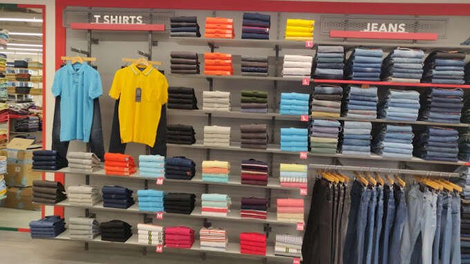 Europa Peter England Outlet - Ambattur