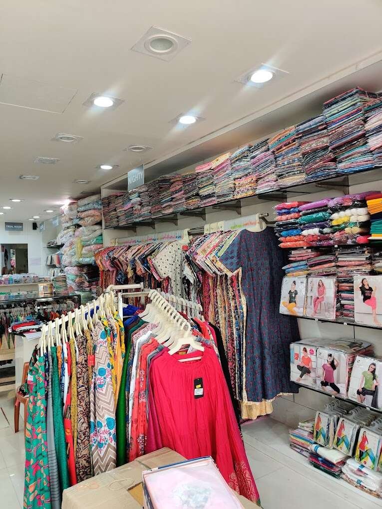 VNH Naidu Hall The Family Store - Vadapalani