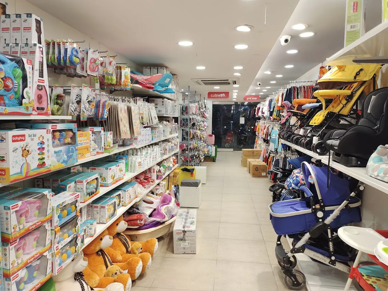 Babyhug Store 