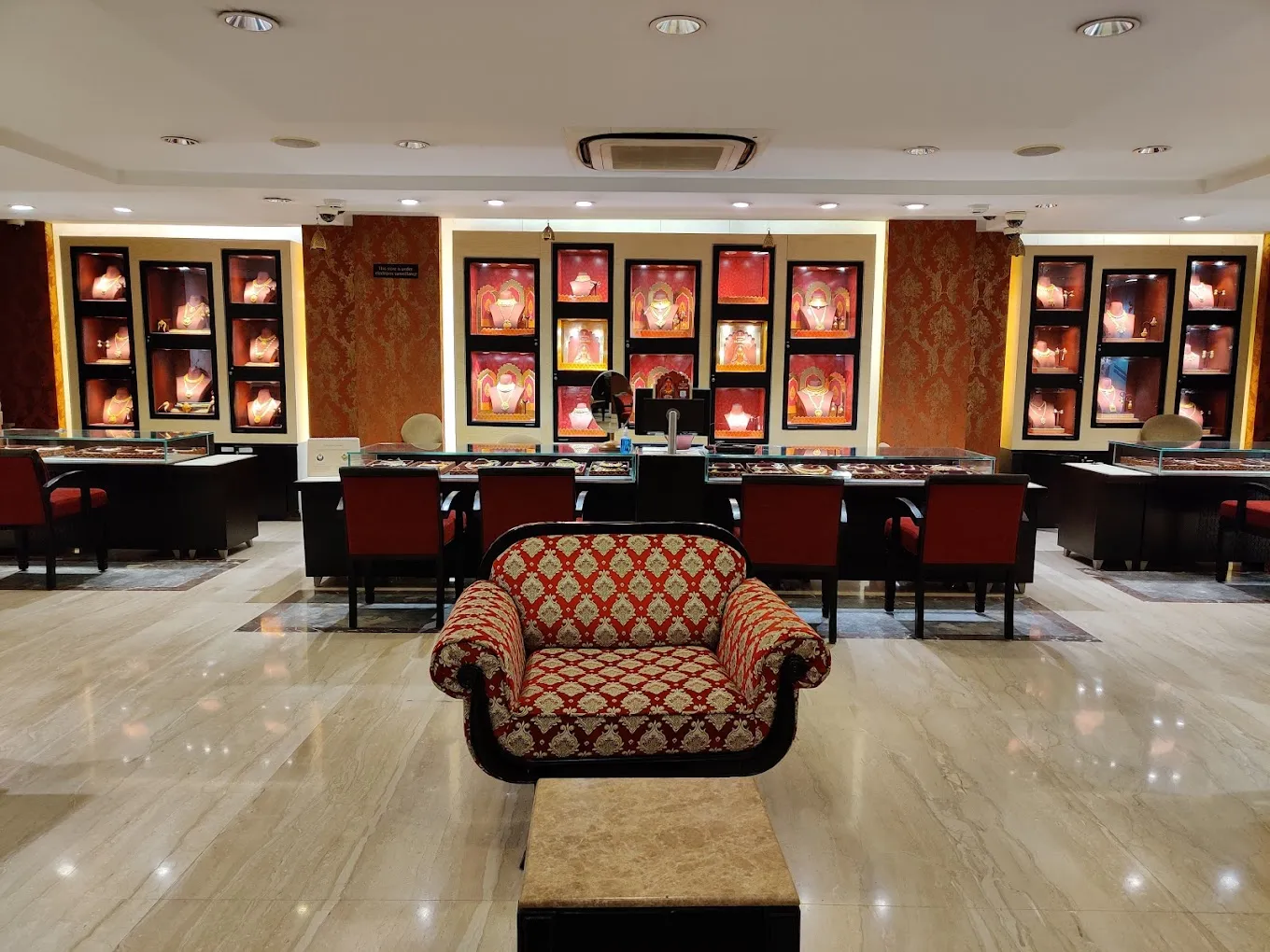 Tanishq Jewellery