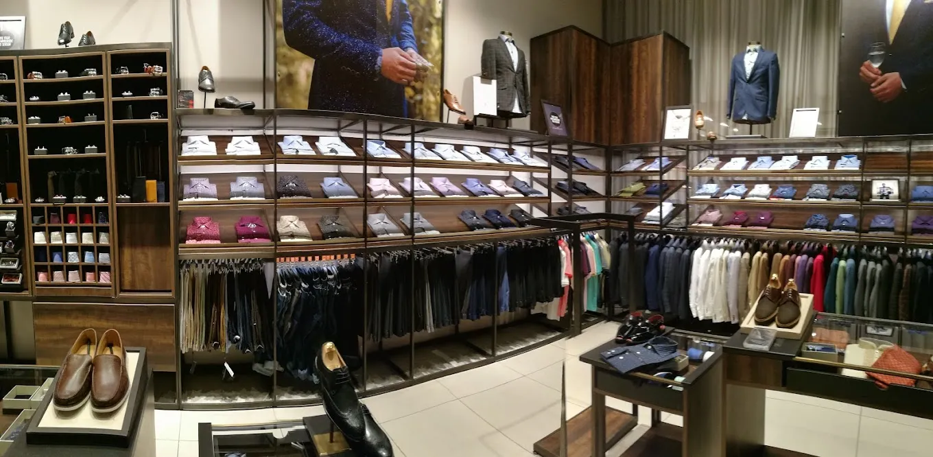 Raymond Shop