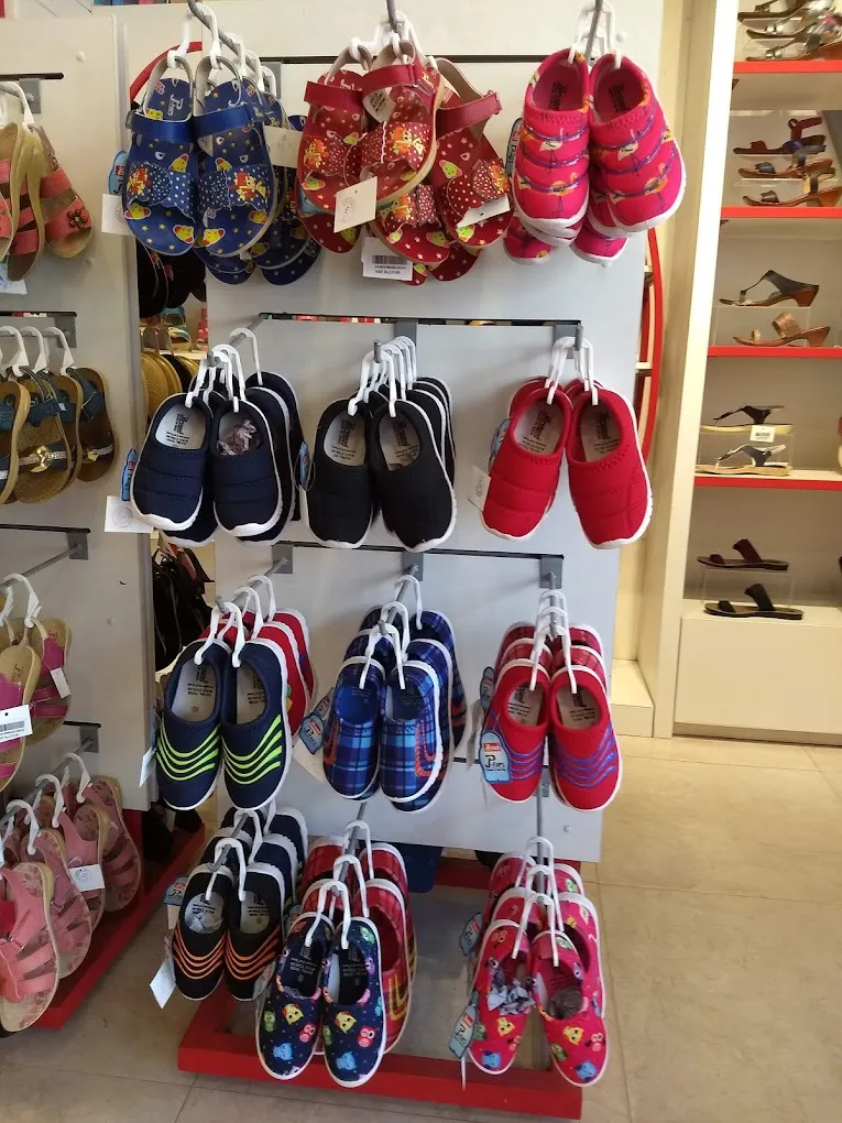Paragon Footwear