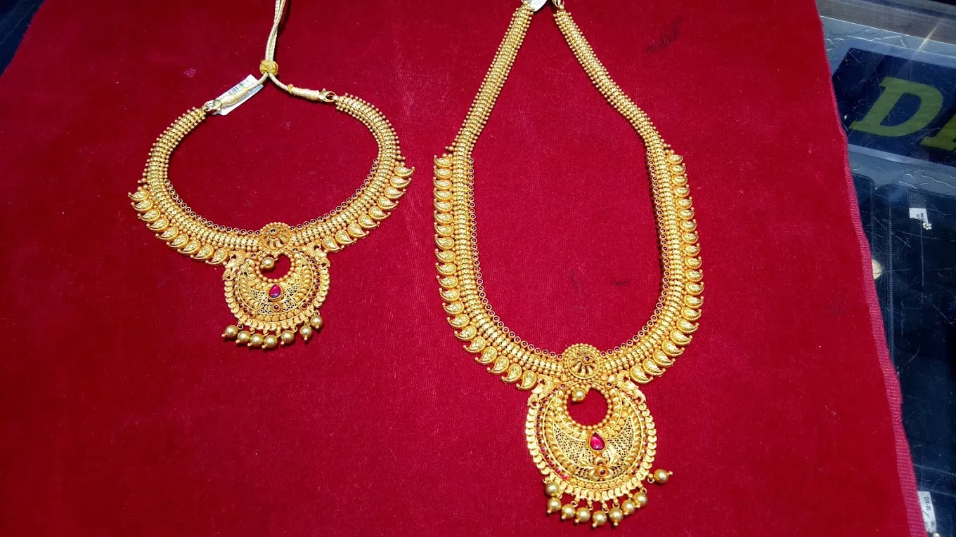 SR JEWELLERY