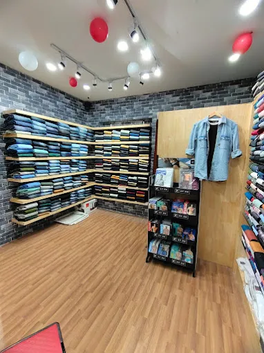Gravity Men's Wear