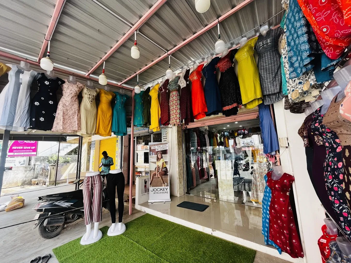 HI-FI Boutique 