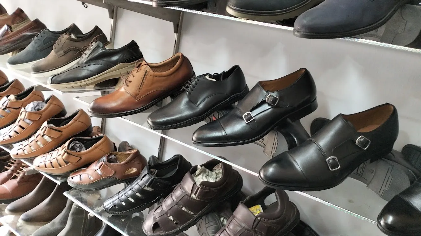 SR SHOES AND LEATHER PRODUCTS