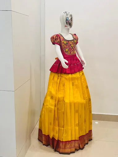 Naach Boutique and Premium Tailoring