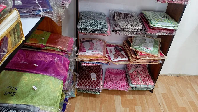 Sisters 's Collections