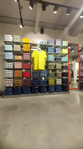 Peter England Men's Exclusive Showroom
